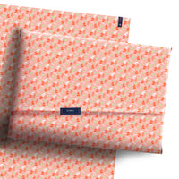 Grand paquet sur grande feuille cadeau L orange hendaye