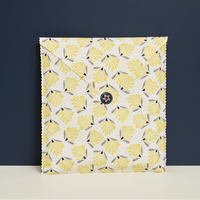 Pochette cadeau reutilisable taille M détail de l'imprimé Jaune Nice